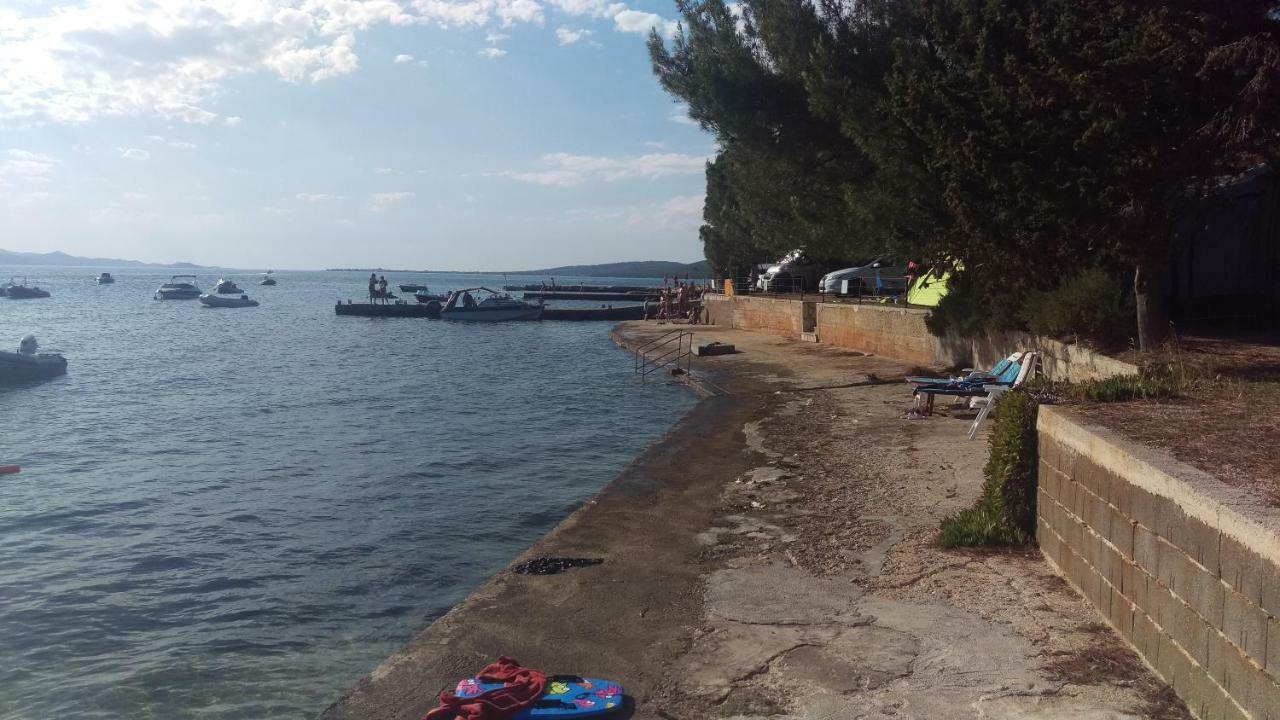 Crancina Lägenhet Sveti Filip i Jakov Exteriör bild